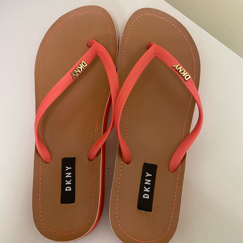 DKNY summer sandal